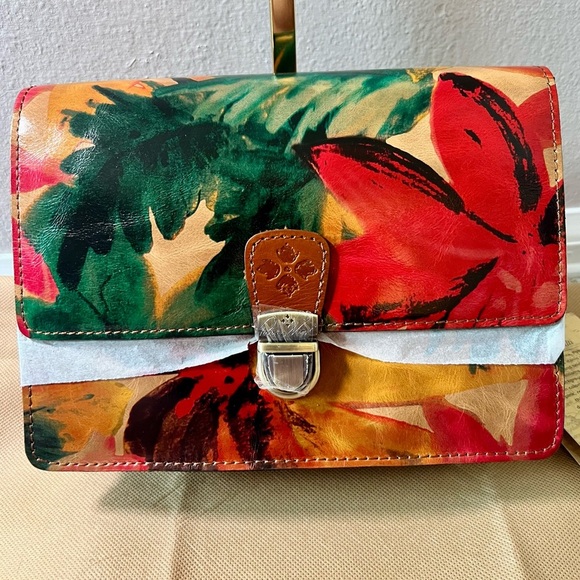 Patricia Nash Leather Lanza Crossbody Organizer - Picture 4 of 5